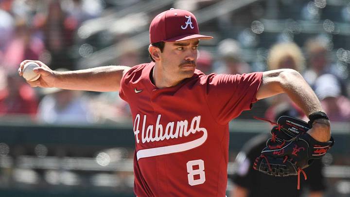 Mar 30, 2024; Tuscaloosa, Alabama, USA; Alabama pitcher Tyler Fay (8) pitches in relief at Sewell-Thomas Stadium in the final game of the weekend series. South Carolina held on for a 9-8 victory.