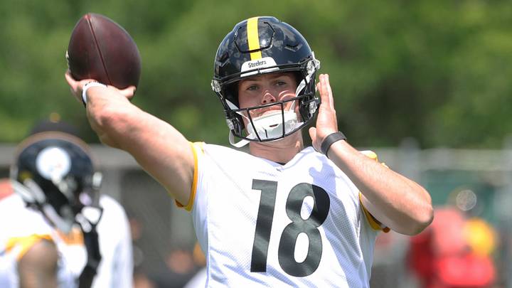 May 28, 2026; Pittsburgh, PA, USA; Pittsburgh Steelers quarterback Will Howard (18) participates in OTA drills at the UPMC Rooney Sports Complex. Mandatory Credit: Charles LeClaire-Imagn Images May 28, 2026; Pittsburgh, PA, USA; Pittsburgh Steelers quarterback Will Howard (18) participates in OTA drills at the UPMC Rooney Sports Complex. Mandatory Credit: Charles LeClaire-Imagn Images