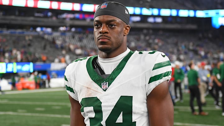 New York Jets kick returner Kene Nwangwu New York Jets kick returner Kene Nwangwu