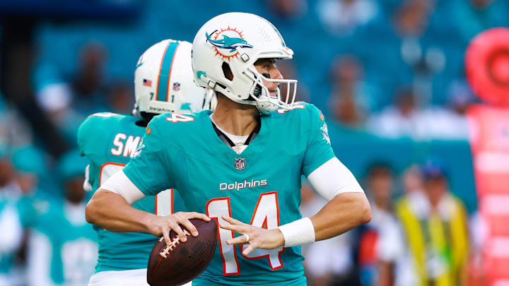 Atlanta Falcons v Miami Dolphins