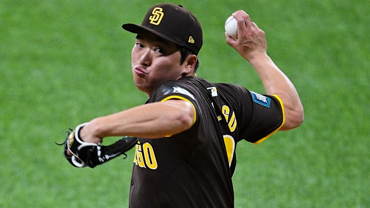 San Diego Padres pitcher Woo Suk Go