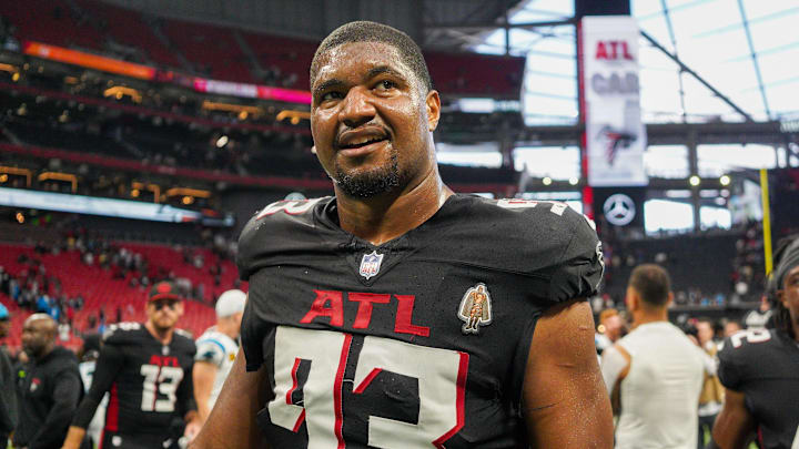 Sep 10, 2023; Atlanta, Georgia, USA; Atlanta Falcons defensive tackle Calais Campbell (93) Sep 10, 2023; Atlanta, Georgia, USA; Atlanta Falcons defensive tackle Calais Campbell (93)