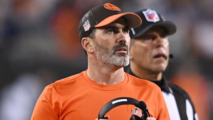 Aug 3, 2023; Canton, Ohio, USA; Cleveland Browns head coach Kevin Stefanski looks at a replay during the second half against the New York Jets at Tom Benson Hall of Fame Stadium. Mandatory Credit: Ken Blaze-Imagn Images Aug 3, 2023; Canton, Ohio, USA; Cleveland Browns head coach Kevin Stefanski looks at a replay during the second half against the New York Jets at Tom Benson Hall of Fame Stadium. Mandatory Credit: Ken Blaze-Imagn Images