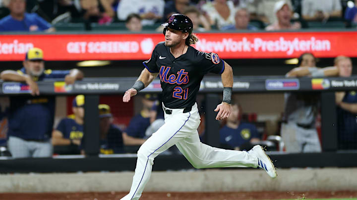 Milwaukee Brewers v New York Mets - Game Two
