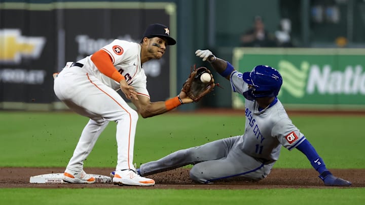 Aug 29, 2024; Houston, Texas, USA; Kansas City Royals third baseman Maikel Garcia (11) steals second base against Houston Astros shortstop Jeremy Pena (3) in the second inning at Minute Maid Park. Mandatory Credit: Thomas Shea-Imagn Images Aug 29, 2024; Houston, Texas, USA; Kansas City Royals third baseman Maikel Garcia (11) steals second base against Houston Astros shortstop Jeremy Pena (3) in the second inning at Minute Maid Park. Mandatory Credit: Thomas Shea-Imagn Images