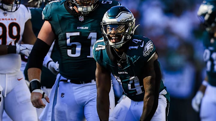 Oct 27, 2024; Cincinnati, Ohio, USA; Philadelphia Eagles running back Kenneth Gainwell (14) reacts after a play against the Cincinnati Bengals in the second half at Paycor Stadium. Mandatory Credit: Katie Stratman-Imagn Images Oct 27, 2024; Cincinnati, Ohio, USA; Philadelphia Eagles running back Kenneth Gainwell (14) reacts after a play against the Cincinnati Bengals in the second half at Paycor Stadium. Mandatory Credit: Katie Stratman-Imagn Images