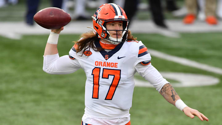Dec 5, 2020; South Bend, Indiana, USA; Syracuse Orange quarterback Rex Culpepper (17) throws in the second quarter against the Notre Dame Fighting Irish at Notre Dame Stadium. Mandatory Credit: Matt Cashore-Imagn Images