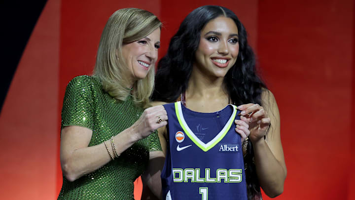 Azzi Fudd will become the highest-paid rookie to ever enter the WNBA. Azzi Fudd will become the highest-paid rookie to ever enter the WNBA.