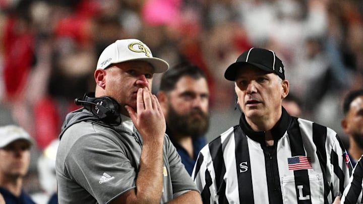 Nov 1, 2025; Raleigh, North Carolina, USA; Georgia Tech Yellow Jackets head coach Brent key during the first quarter at Carter-Finley Stadium. Mandatory Credit: Zachary Taft-Imagn Images Nov 1, 2025; Raleigh, North Carolina, USA; Georgia Tech Yellow Jackets head coach Brent key during the first quarter at Carter-Finley Stadium. Mandatory Credit: Zachary Taft-Imagn Images