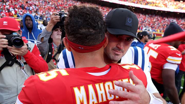 Patrick Mahomes and Daniel Jones meet at the end of the Chiefs 23-20 overtime win over the Colts last November