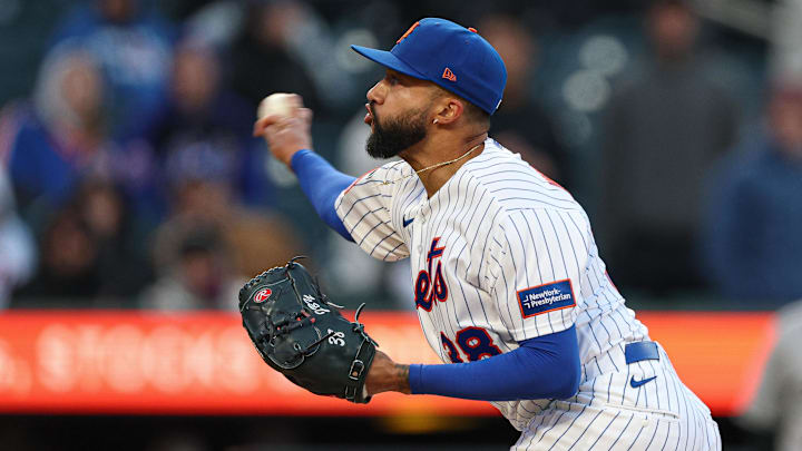 Apr 7, 2026; New York City, New York, USA; New York Mets pitcher Devin Williams (38) delivers a pitch during the ninth inning against the Arizona Diamondbacks at Citi Field. Mandatory Credit: Vincent Carchietta-Imagn Images