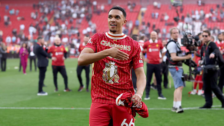 Real Madrid deseja antecipar chegada de Trent Alexander-Arnold
