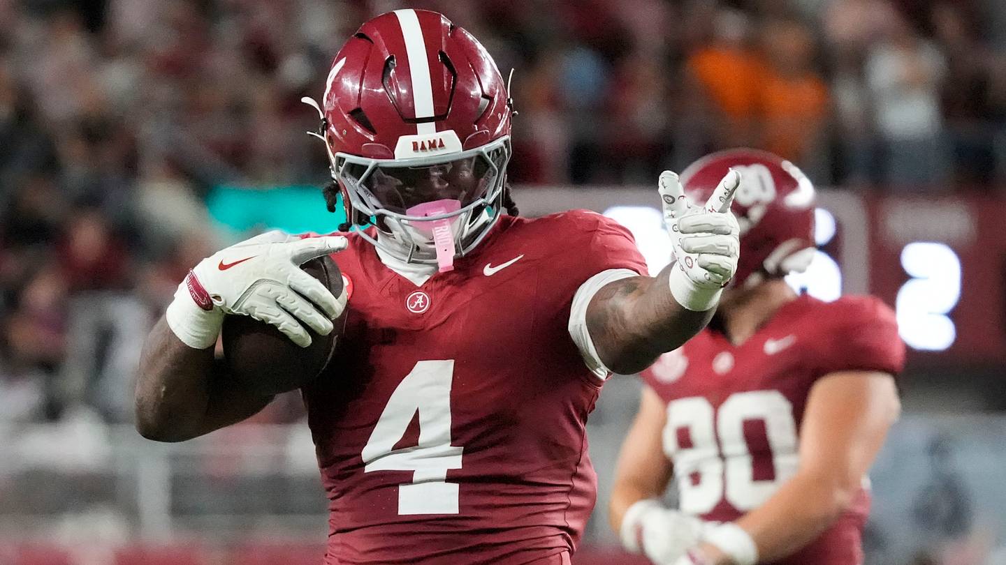 5 Most Overrated Teams in the Preseason College Football Coaches Poll