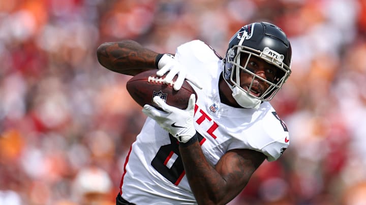 Kyle Pitts showed flashes in 2024, but ultimately the Atlanta Falcons tight end was a disappointment for his third-straight season.