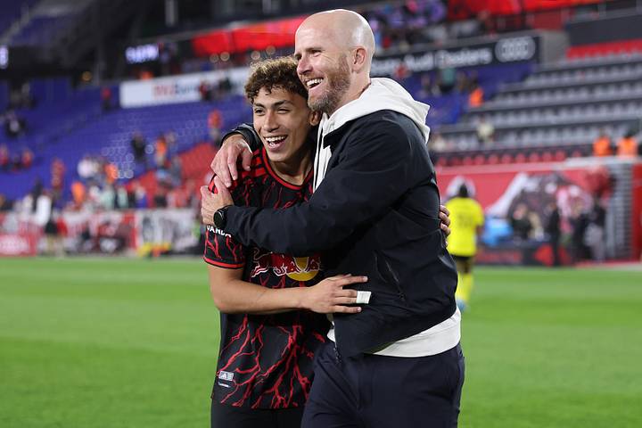 Julian Hall, Red Bull New York, Michael Bradley Julian Hall, Red Bull New York, Michael Bradley
