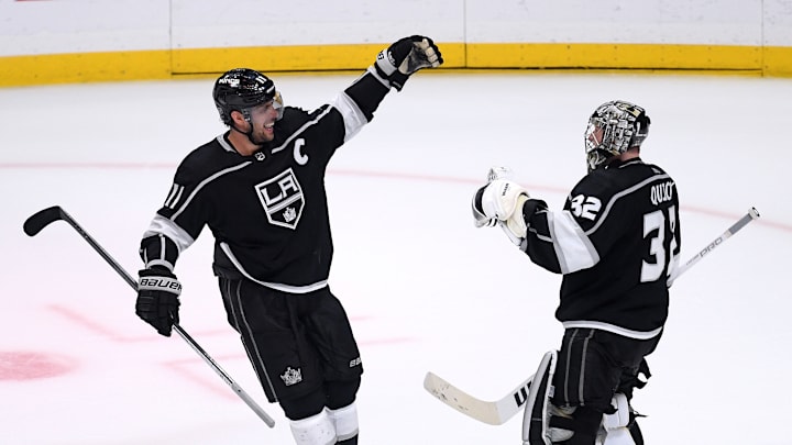 Toronto Maple Leafs v Los Angeles Kings