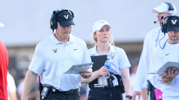 Vanderbilt head coach Clark Lea had his players ready for the moment in last Saturday's upset of No. 1 Alabama.