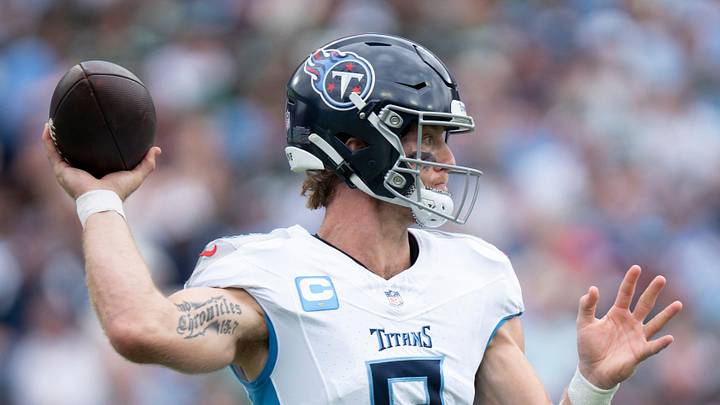 Tennessee Titans quarterback Will Levis (8) throws against the New York Jets during their game at Nissan Stadium in Nashville, Tenn., Sunday, Sept. 15, 2024. Tennessee Titans quarterback Will Levis (8) throws against the New York Jets during their game at Nissan Stadium in Nashville, Tenn., Sunday, Sept. 15, 2024.