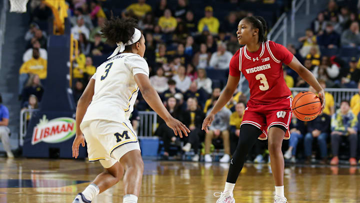 Holloway gives her all