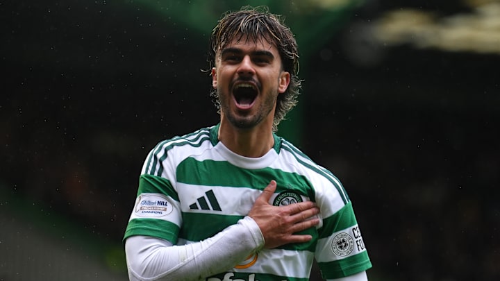 Celtic v Heart of Midlothian - William Hill Premiership - Celtic Park