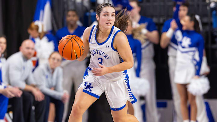 Georgia Amoore currently leads the country with 7.5 APG