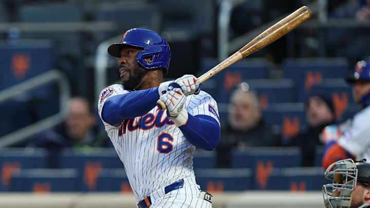 Apr 8, 2025; New York City, New York, USA; New York Mets outfielder Starling Marte (6) single during the eighth inning against the Miami Marlins at Citi Field. Mandatory Credit: Vincent Carchietta-Imagn Images Apr 8, 2025; New York City, New York, USA; New York Mets outfielder Starling Marte (6) single during the eighth inning against the Miami Marlins at Citi Field. Mandatory Credit: Vincent Carchietta-Imagn Images