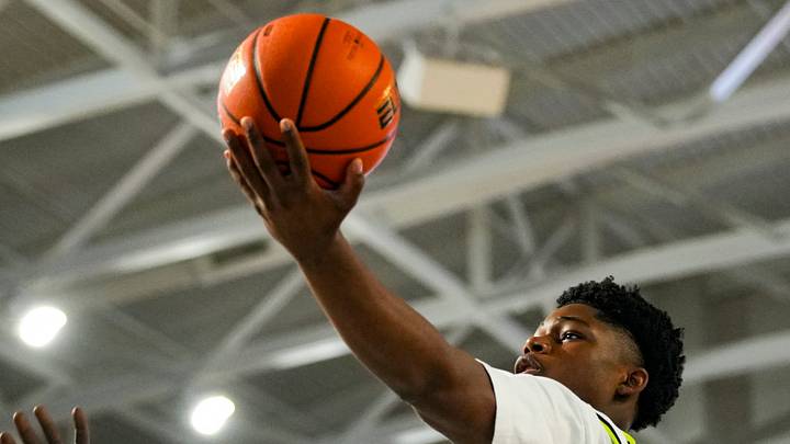 Syracuse basketball is prioritizing several high school seniors. A national scout shares thoughts on these 2027 recruits.