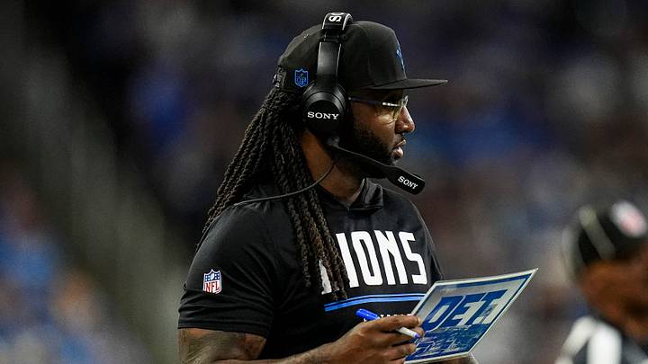 Detroit Lions defensive coordinator Kelvin Sheppard watches a play against New York Jets during the second half at Ford Field in Detroit on Sunday, Sept. 27, 2026. Detroit Lions defensive coordinator Kelvin Sheppard watches a play against New York Jets during the second half at Ford Field in Detroit on Sunday, Sept. 27, 2026.
