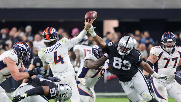 Denver Broncos v Las Vegas Raiders