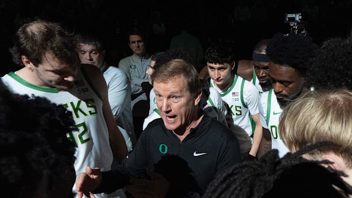 Oregon men's coach Dana Altman brings his team together before their game against Oregon State at Matthew Knight Arena in Eugene Nov. 17, 2025.