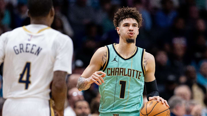 Jan 25, 2025; Charlotte, North Carolina, USA; Charlotte Hornets guard LaMelo Ball (1) brings the ball up court against the New Orleans Pelicans during the second quarter at Spectrum Center. Mandatory Credit: Scott Kinser-Imagn Images