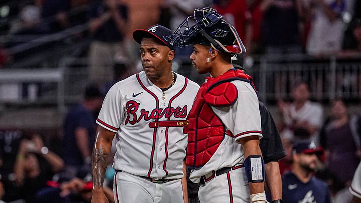 Aug 11, 2026; Cumberland, Georgia, USA; Atlanta Braves pitcher Raisel Iglesias (26) reacts with catcher Drake Baldwin (30) after the Braves defeated the New York Mets at Truist Park. Mandatory Credit: Dale Zanine-Imagn Images Aug 11, 2026; Cumberland, Georgia, USA; Atlanta Braves pitcher Raisel Iglesias (26) reacts with catcher Drake Baldwin (30) after the Braves defeated the New York Mets at Truist Park. Mandatory Credit: Dale Zanine-Imagn Images