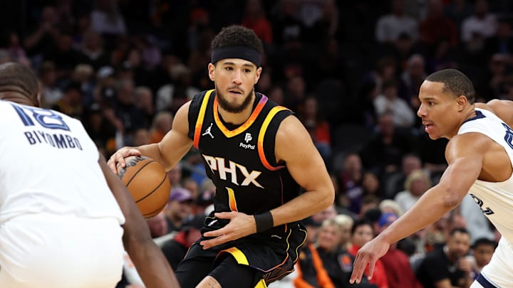Memphis Grizzlies v Phoenix Suns