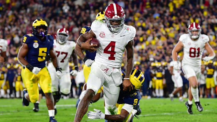 Alabama Crimson Tide quarterback Jalen Milroe (4)