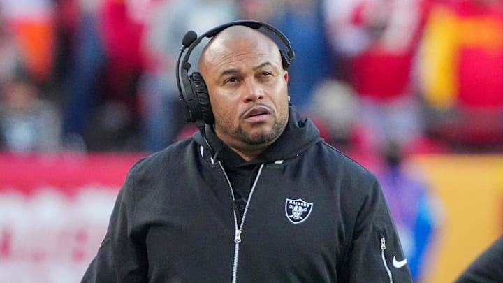 Nov 29, 2024; Kansas City, Missouri, USA; Las Vegas Raiders head coach Antonio Pierce watches play against the Kansas City Chiefs during the second half at GEHA Field at Arrowhead Stadium. Mandatory Credit: Denny Medley-Imagn Images