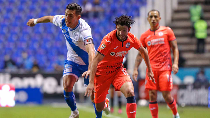 Puebla v Cruz Azul