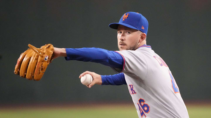 New York Mets pitcher Griffin Canning (46) throws against the Arizona Diamondbacks during the first inning at Chase Field May 5, 2025.