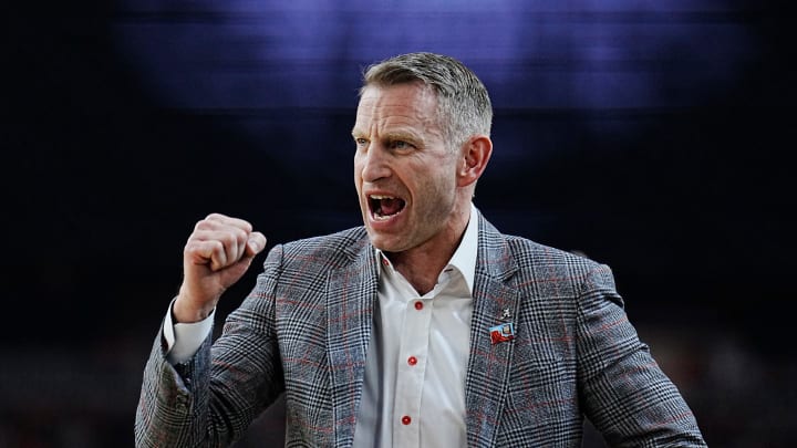 Alabama head coach Nate Oats celebrates a play against Connecticut during the Final Four semifinal