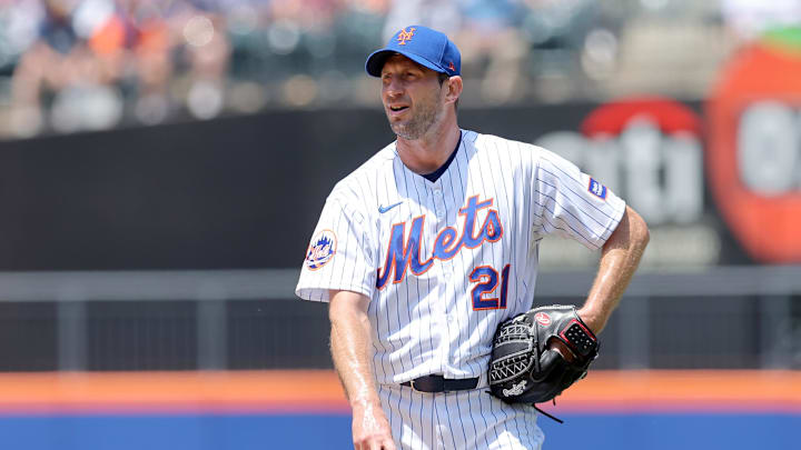 Jun 1, 2023; New York City, New York, USA; New York Mets starting pitcher Max Scherzer (21) reacts