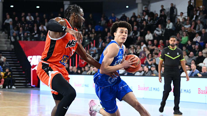 [US, Mexico & Canada customers only] Feb 15, 2025 Caen, FRANCE; St Quentin point guard Nolan Traore in action against Le Mans in a Leaders Cup match. Mandatory Credit: Franck Faugere/Presse Sports via Imagn Images
