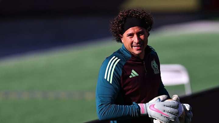 Mexico Press Conference & Training Session