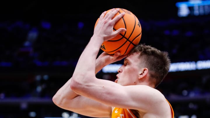 Tennessee guard Dalton Knecht (3) makes a jump shot against Purdue during the second half of the NCAA tournament Midwest Regional Elite 8 round at Little Caesars Arena in Detroit on Sunday, March 31, 2024.