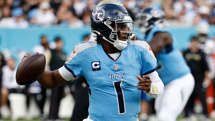 NFL: DEC 28 Saints at Titans