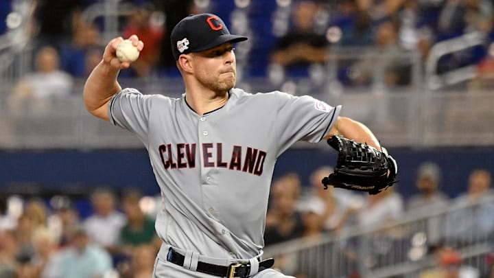Corey Kluber throws a pitch against the Marlins in 2019.