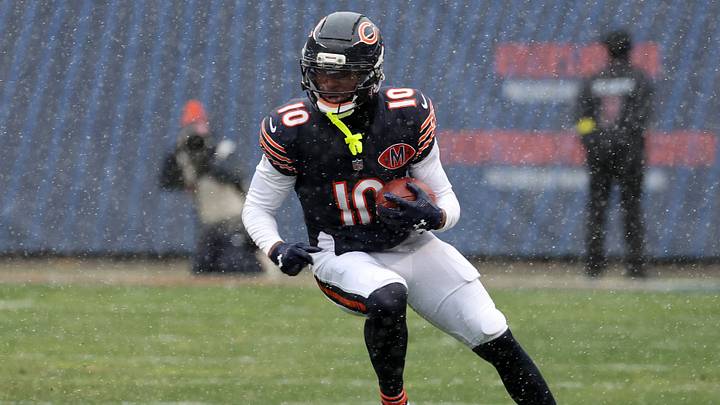 Chicago Bears wide receiver Luther Burden III (10) makes a catch against the New York Giants during the second half at Soldier Field. Mandatory Credit: Mike Dinovo-Imagn Images Chicago Bears wide receiver Luther Burden III (10) makes a catch against the New York Giants during the second half at Soldier Field. Mandatory Credit: Mike Dinovo-Imagn Images