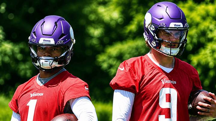 Minnesota Vikings QBs Kyler Murray and J.J. McCarthy