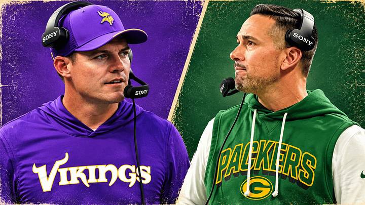 Minnesota Vikings head coach Kevin O'Connell (L) and Green Bay Packers head coach Matt LaFleur (R)