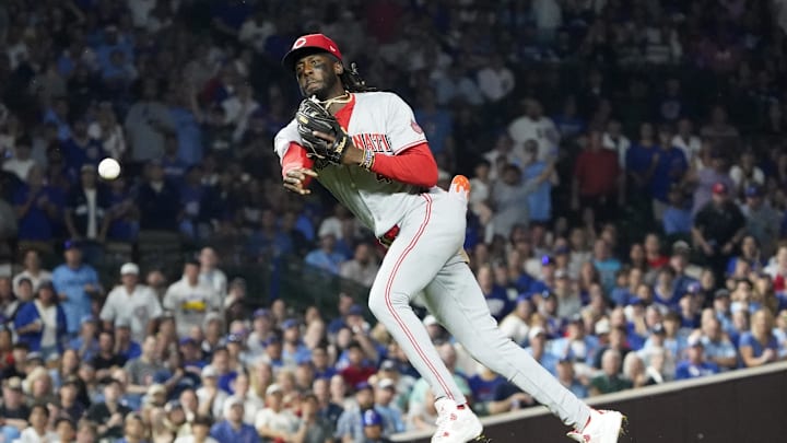 Aug 4, 2025; Chicago, Illinois, USA; Cincinnati Reds shortstop Elly De La Cruz (44) makes a play on Chicago Cubs outfielder Ian Happ (not pictured) during the seventh inning at Wrigley Field. Mandatory Credit: David Banks-Imagn Images Aug 4, 2025; Chicago, Illinois, USA; Cincinnati Reds shortstop Elly De La Cruz (44) makes a play on Chicago Cubs outfielder Ian Happ (not pictured) during the seventh inning at Wrigley Field. Mandatory Credit: David Banks-Imagn Images