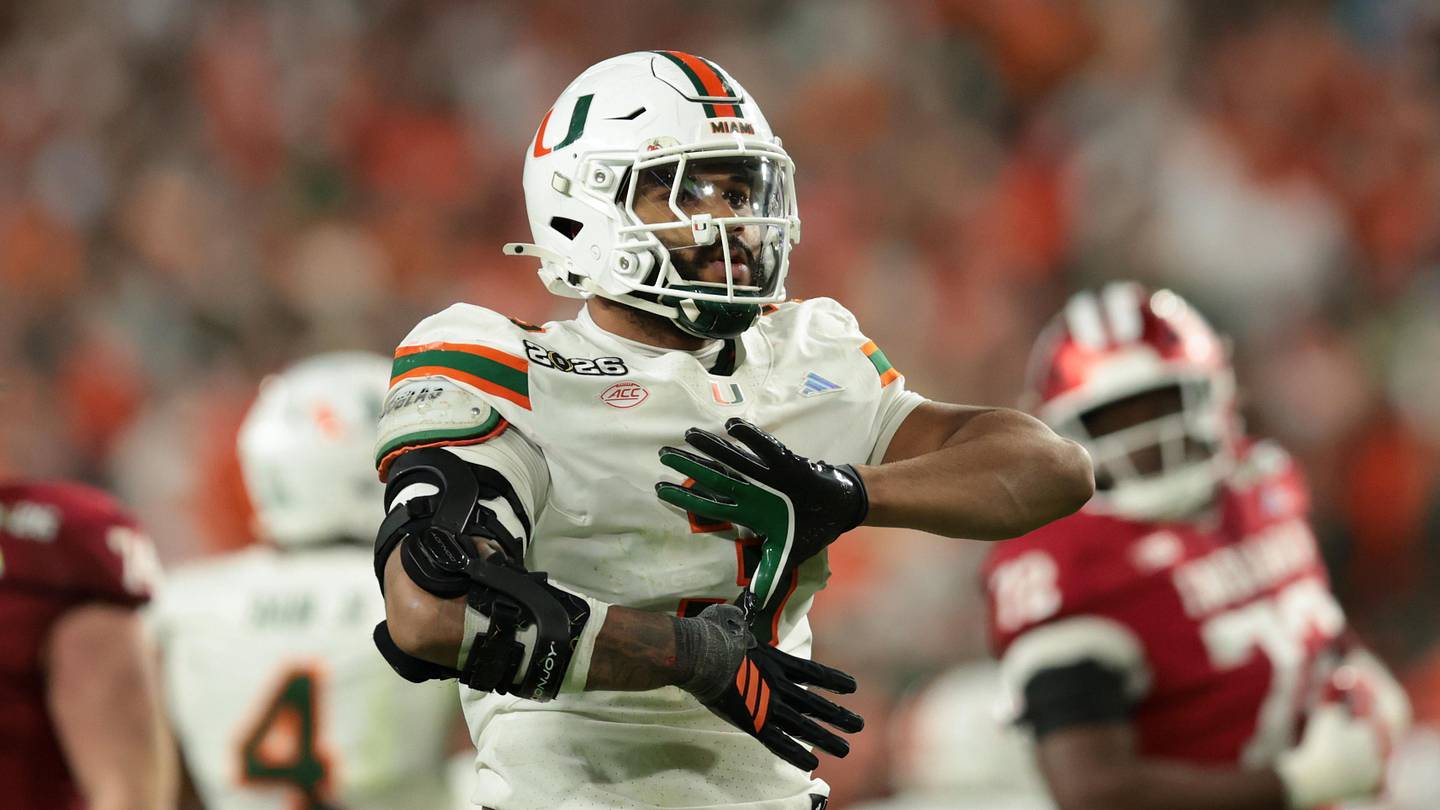 Drafting Akheem Mesidor Completely Reshapes the Chargers at EDGE