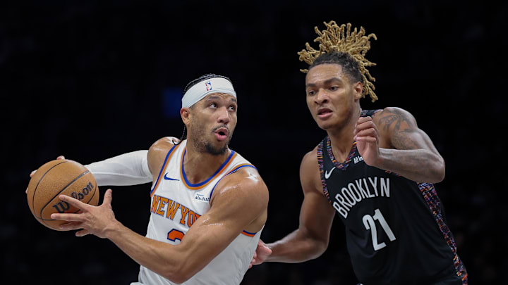 Nov 24, 2025; Brooklyn, New York, USA; New York Knicks guard Josh Hart (3) goes to the basket as Brooklyn Nets forward Noah Clowney (21) defends during the first half at Barclays Center. Mandatory Credit: Vincent Carchietta-Imagn Images
